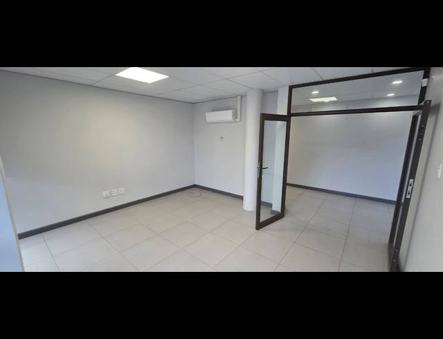 173M² OFFICE TO LET IN SONHEUWEL